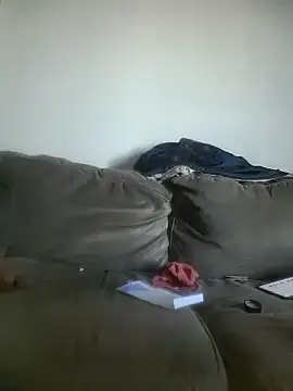 Snapshot of yourMasterisBored chatting on 05-19-26, 01:56 yourMasterisBored online show from 05-19-26, 01:56