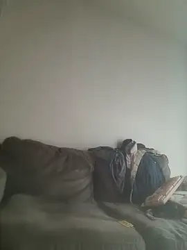 Snapshot of yourMasterisBored chatting on 05-27-26, 02:46 yourMasterisBored online show from 05-27-26, 02:46
