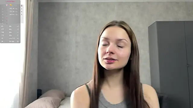 Snapshot of Rose_Nora chatting on 06-18-26, 04:22 Rose Nora online show from 06-18-26, 04:22