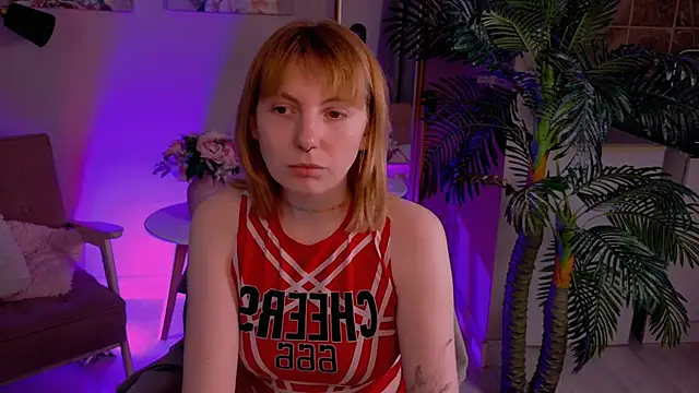 susie miu online show from 03-27-26, 06:33