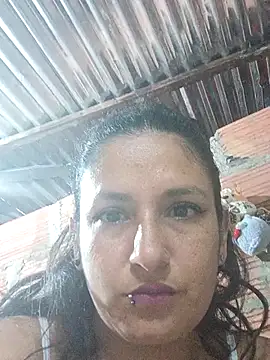 sofiamartinezx online show from 04-06-26, 06:53