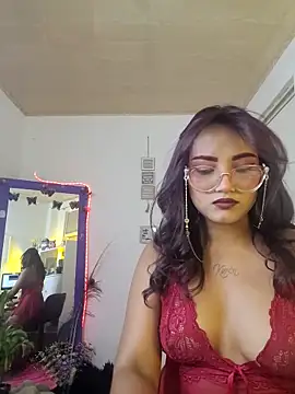 Snapshot of Alejitha-23 chatting on 04-08-26, 05:14 Alejitha-23 online show from 04-08-26, 05:14