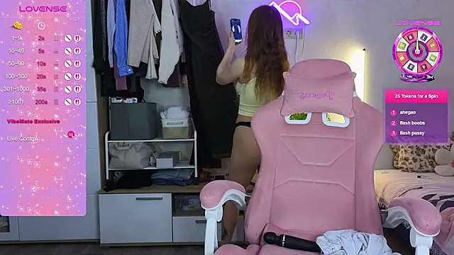 GoldenSunBunny online show from 03-19-26, 02:11