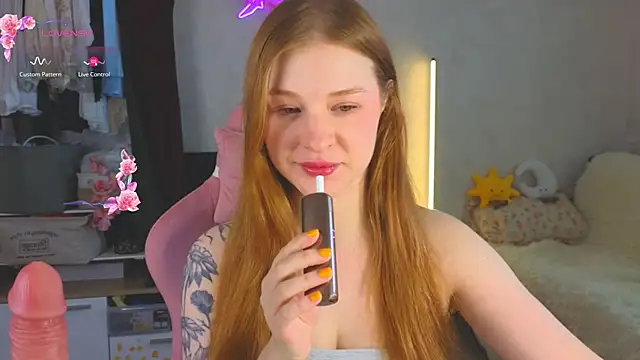 Snapshot of GoldenSunBunny chatting on 07-09-26, 01:54 GoldenSunBunny online show from 07-09-26, 01:54