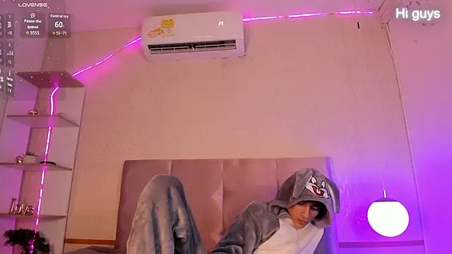 Cheys Mast online show from 04-23-26, 06:53