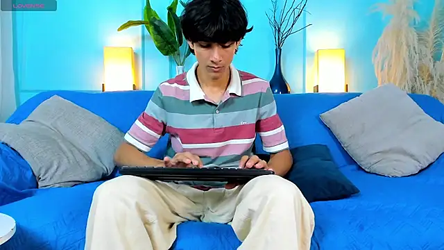 Cheys Mast online show from 03-21-26, 03:16