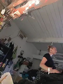 Ambionce online show from 07-10-26, 05:51