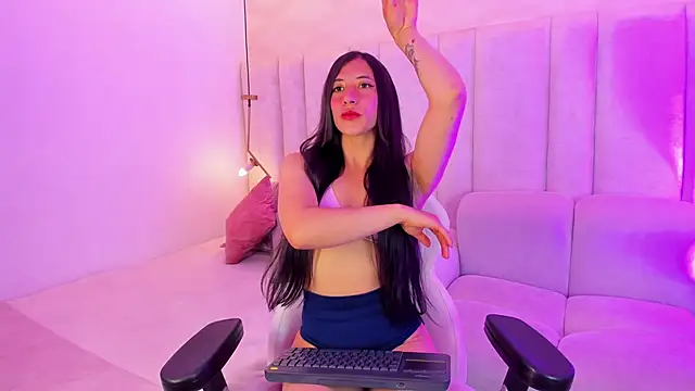 Snapshot of juli_carther chatting on 03-20-26, 12:50 juli carther online show from 03-20-26, 12:50