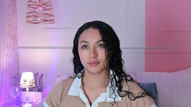 Snapshot of Arhii_khay chatting on 06-18-26, 11:59 Arhii khay online show from 06-18-26, 11:59