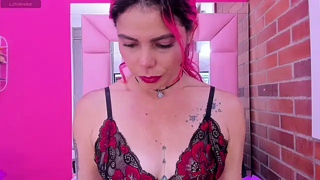 Nicky hot 69 online show from 03-17-26, 05:10