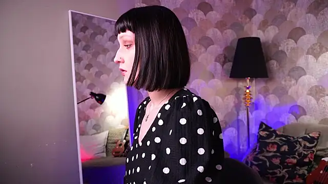 Velvet Lily online show from 03-27-26, 08:32