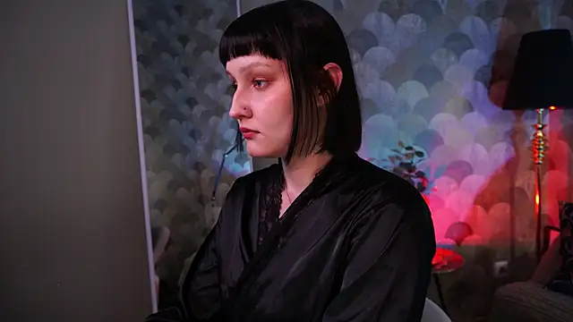 Velvet Lily online show from 03-15-26, 09:55