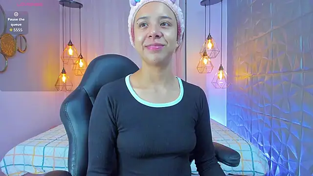 Magic oliviah online show from 05-29-26, 01:17