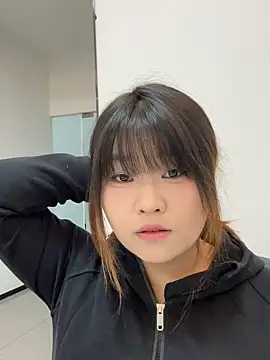 Cake015 online show from 03-17-26, 03:09