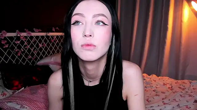 Snapshot of lizaa_breeze chatting on 07-10-26, 06:41 lizaa breeze online show from 07-10-26, 06:41