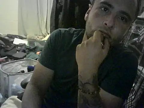 Snapshot of Relk130p chatting on 05-07-26, 09:45 Relk130p online show from 05-07-26, 09:45