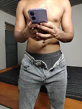 Snapshot of Iam_daku47 chatting on 06-27-26, 04:24 Iam daku47 online show from 06-27-26, 04:24