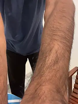 xreoz1245 online show from 03-17-26, 11:41