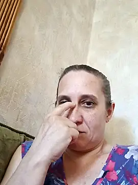 Snapshot of KatieLove133 chatting on 07-18-26, 10:02 KatieLove133 online show from 07-18-26, 10:02