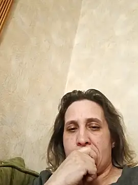 KatieLove133 online show from 04-03-26, 04:24