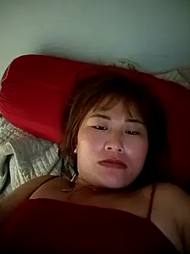Snapshot of Lucxy-ki6 chatting on 06-30-26, 02:11 Lucxy-ki6 online show from 06-30-26, 02:11