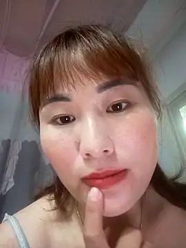 Snapshot of Lucxy-ki6 chatting on 06-29-26, 03:57 Lucxy-ki6 online show from 06-29-26, 03:57