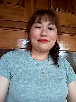 Lucxy-ki6 online show from 04-24-26, 08:38