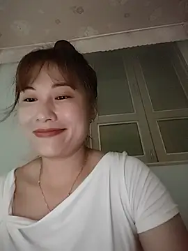 Snapshot of Lucxy-ki6 chatting on 07-21-26, 03:35 Lucxy-ki6 online show from 07-21-26, 03:35