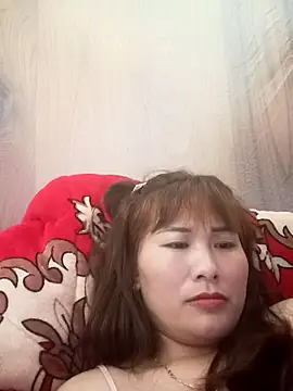 Lucxy-ki6 online show from 04-21-26, 01:42