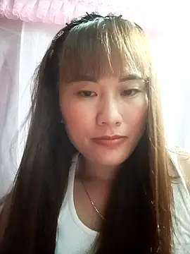Snapshot of Lucxy-ki6 chatting on 07-10-26, 01:44 Lucxy-ki6 online show from 07-10-26, 01:44