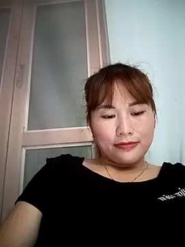 Snapshot of Lucxy-ki6 chatting on 06-21-26, 02:01 Lucxy-ki6 online show from 06-21-26, 02:01