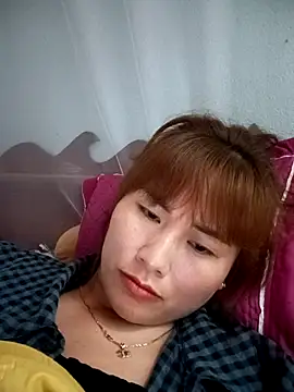 Lucxy-ki6 online show from 05-02-26, 12:49
