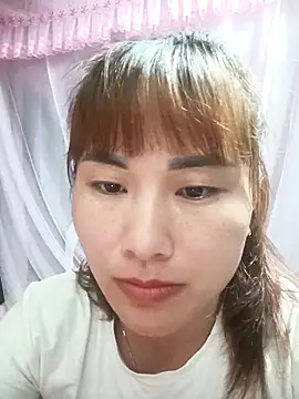 Snapshot of Lucxy-ki6 chatting on 07-01-26, 04:02 Lucxy-ki6 online show from 07-01-26, 04:02