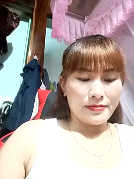 Snapshot of Lucxy-ki6 chatting on 06-19-26, 02:50 Lucxy-ki6 online show from 06-19-26, 02:50