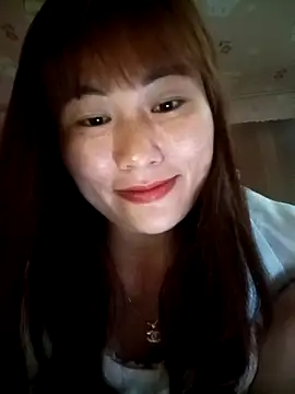 Snapshot of Lucxy-ki6 chatting on 05-10-26, 01:31 Lucxy-ki6 online show from 05-10-26, 01:31
