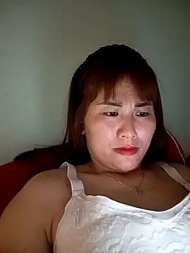 Lucxy-ki6 online show from 04-15-26, 02:10