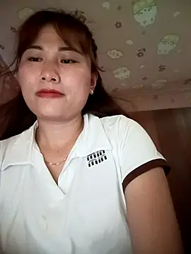 Snapshot of Lucxy-ki6 chatting on 07-28-26, 07:05 Lucxy-ki6 online show from 07-28-26, 07:05