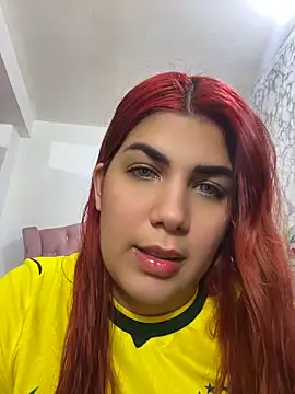 Snapshot of Hopeluna chatting on 06-07-26, 12:05 Hopeluna online show from 06-07-26, 12:05