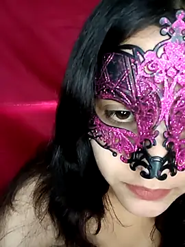 Hottymahi7 online show from 04-30-26, 12:01