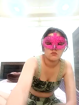 Hottymahi7 online show from 03-28-26, 11:00