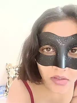 Snapshot of Hottymahi7 chatting on 06-16-26, 04:40 Hottymahi7 online show from 06-16-26, 04:40