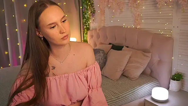 ViMilka online show from 03-25-26, 12:04