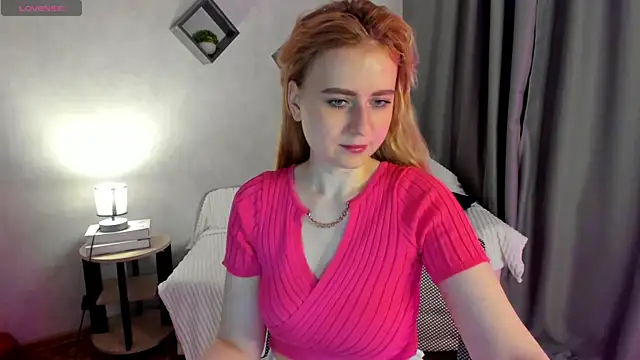 Shiny Liss online show from 04-03-26, 01:34