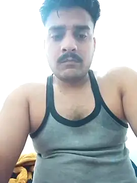 Decentlover67 online show from 04-13-26, 02:32