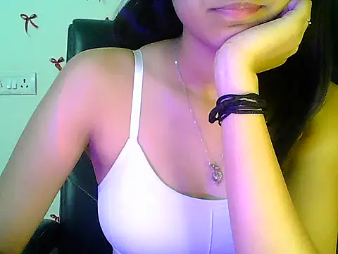 Hot Deepansi02 online show from 05-26-26, 04:05