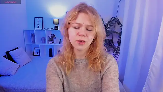 Snapshot of ElizabethVane chatting on 05-14-26, 05:48 ElizabethVane online show from 05-14-26, 05:48