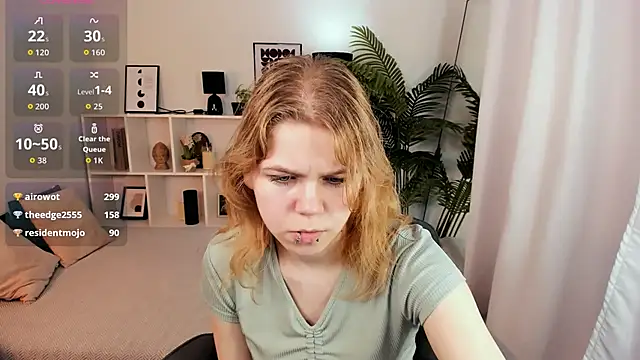 Snapshot of ElizabethVane chatting on 05-10-26, 05:48 ElizabethVane online show from 05-10-26, 05:48