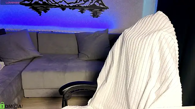 Snapshot of Lady_Sunrise12 chatting on 05-28-26, 01:02 Lady Sunrise12 online show from 05-28-26, 01:02