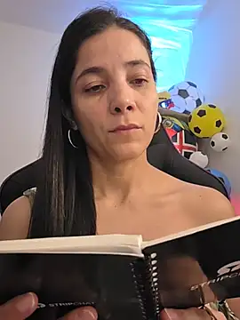 miaeyex online show from 06-26-26, 12:11