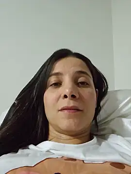 miaeyex online show from 06-22-26, 12:27